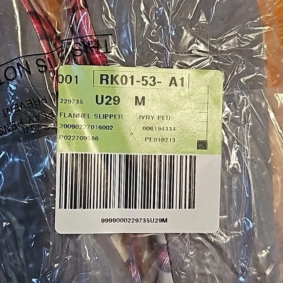 NEW Victoria’s Secret Flannel Slippers Satin Bow. Size Medium size 6.5/7 - Picture 3 of 5